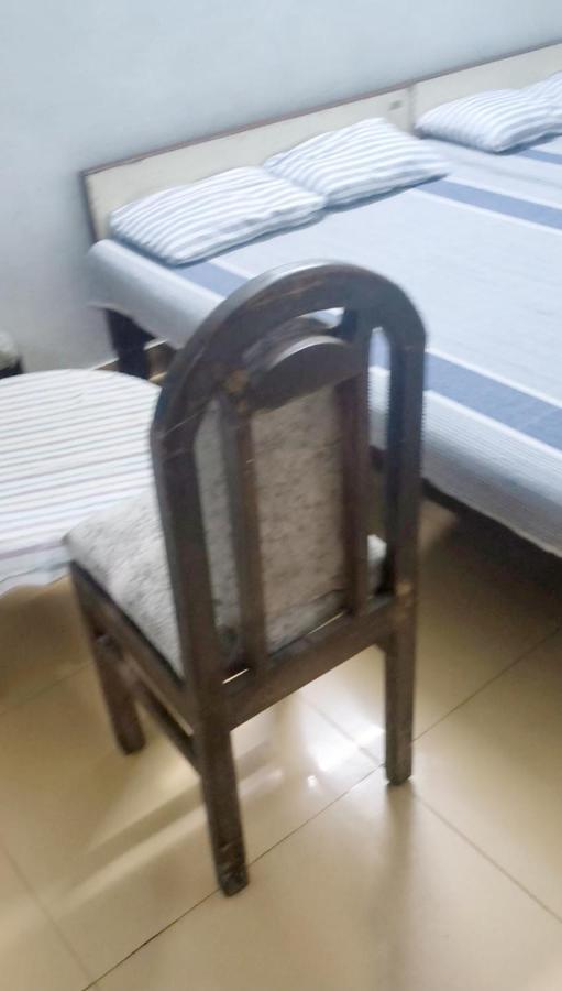 Gandhi Ganaga Guest House Waranasi Zewnętrze zdjęcie