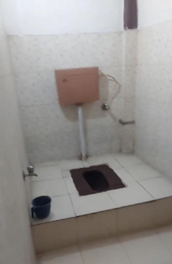 Gandhi Ganaga Guest House Waranasi Zewnętrze zdjęcie