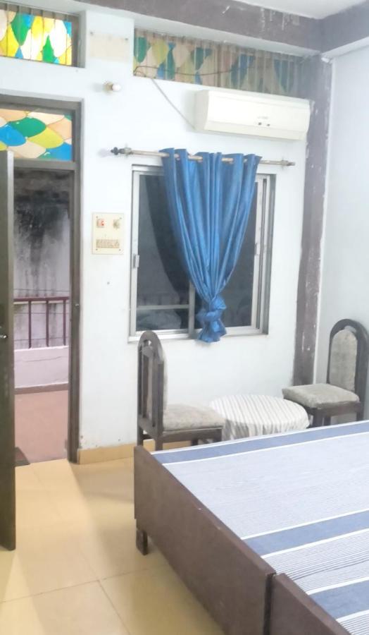 Gandhi Ganaga Guest House Waranasi Zewnętrze zdjęcie