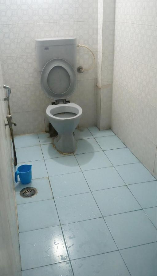 Gandhi Ganaga Guest House Waranasi Zewnętrze zdjęcie